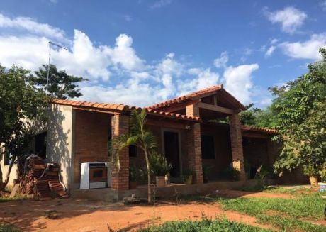 Vendo Hermosa Casa En Limpio!!.