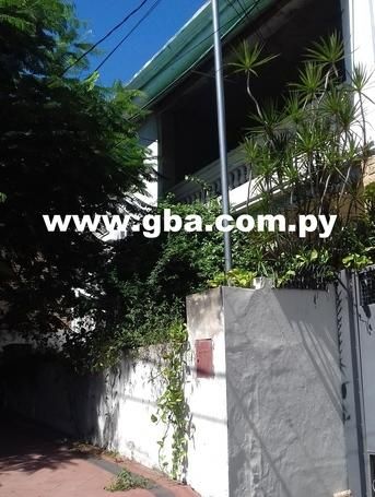 Casa En Venta, Zona Avda. Mcal López -ministerio De Defensa