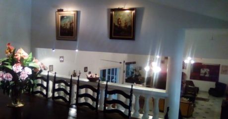 Espectacular Casa Cerca Del Club Olimpia
