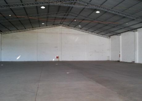 Alquilo Deposito Con Oficinas Total 1.350m2
