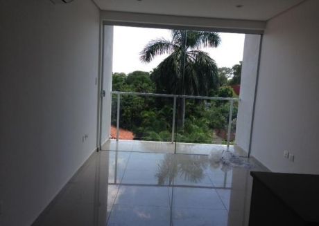 Alquilo Hermoso Departamento Cercanías Sargento Gauto Y Brasilia!!!