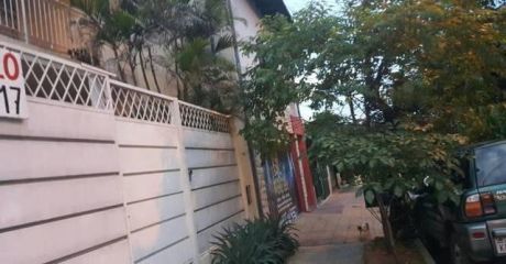 Las Mercedes//excelente Casa / 4 Dormitorios$300.000