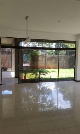 Vendo Espectacular Residencia A Estrenar En Barrio Recoleta.