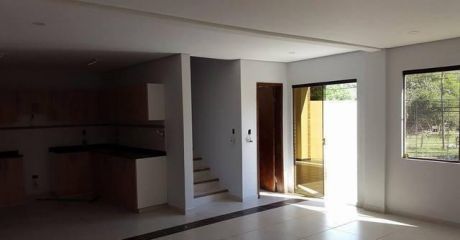 Alquilo Duplex A Estrenar – Bº Ita Enramada