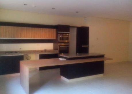 Vendo Dpto De 125 M2 De 2 Hab. Z/ Bº Jara