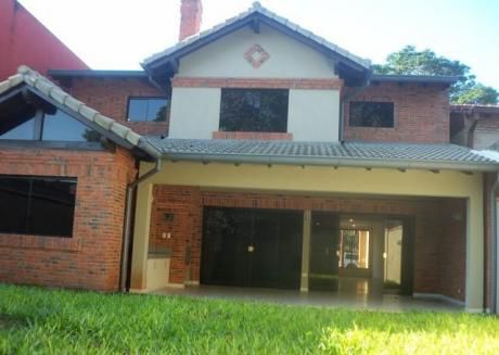 Mburucuya Vendo Elegante Residencia A Estrenar De 5 Dormitorios