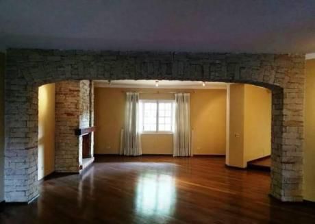 Casa En Asunción En Alquiler – Banco Central