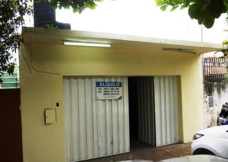 Salon Comercial En Alquiler – Los Laureles