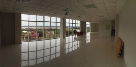 Alquilo Oficinas Corporativas A Estrenar Con Hermosa Vista.