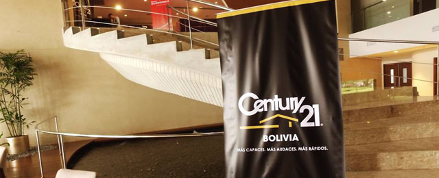 Entrevista a Ives de Chazal, Presidente de Century 21 Bolivia