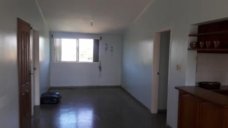 Apartamento En Venta En Salto, Salto