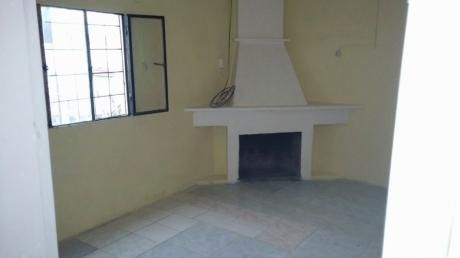 Casa En Alquiler En Mercedes, Soriano