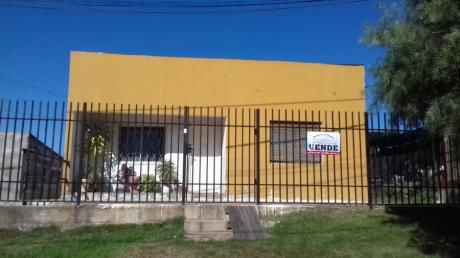 Casa En Venta En Salto, Salto