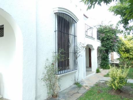 Casa En Venta - Alquiler En Minas, Lavalleja