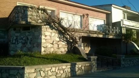 Casa En Venta - Alquiler En Mercedes, Soriano