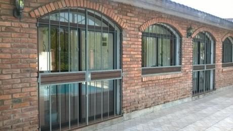 Casa En Venta En Arrayanes, Soriano