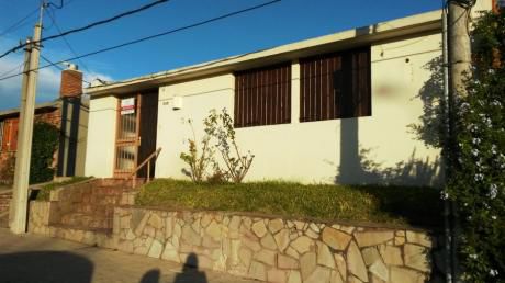 Casa En Alquiler En Mercedes, Soriano
