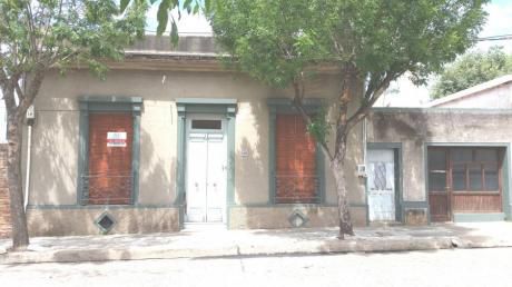 Casa En Venta - Alquiler En Mercedes, Soriano