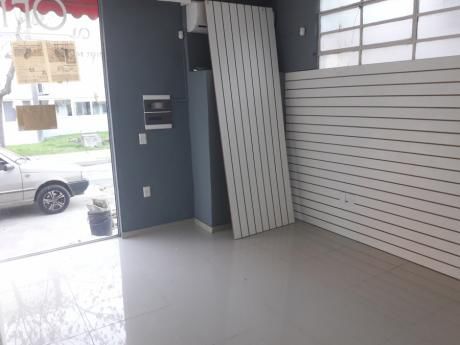 Apartamento En Alquiler En San José De Mayo, San José