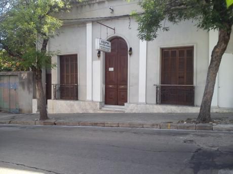Casa En Venta En Salto, Salto