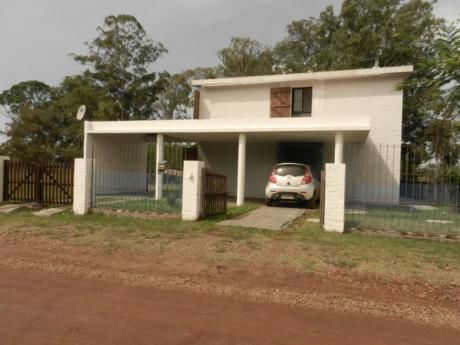 Casa En Venta En Salto, Salto