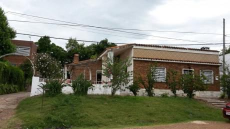 Casa En Venta En Salto, Salto