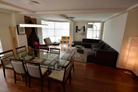 En Venta Lujoso Departamento En Calacoto