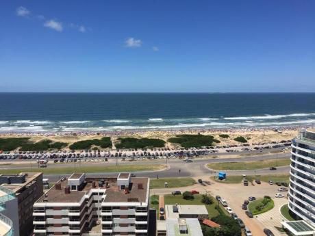 Icon Brava, Piso Alto, 2 Dormitorios Y Medio, Disponible Verano 2018!!!