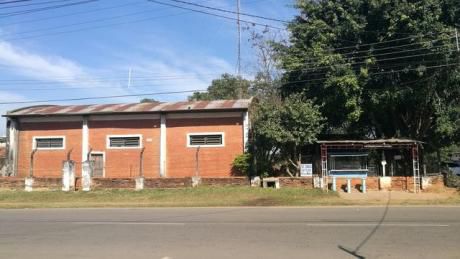 Fndo. De La Mora - Zona Sur - Vendo Deposito + Terrenos
