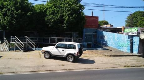 Sobre Mariscal López - Tinglado 926 M2 - Fernando De La Mora-terreno De 1350 M2
