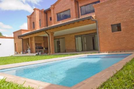 Vendo En Villa Aurelia Casa A Estrenar!! Una Belleza !