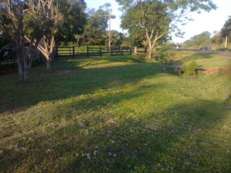 Propiedad De 3 Htas. Con Arroyo. S/ Ruta Asfaltada.!!!