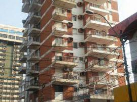 Vendo Amplio Dpto Centro De Asunción