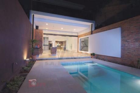 Vendo Casa En Villa Morra, Zona Colegio Las Almena