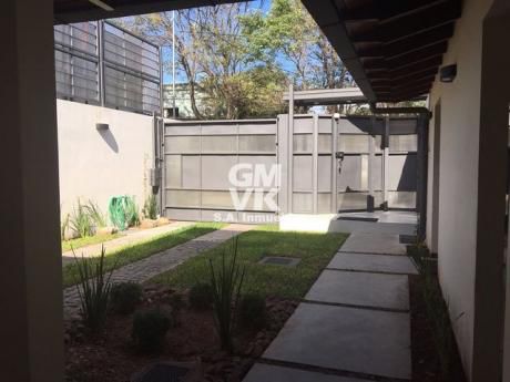 Vendo Hermosa Casa En Barrio Mcal Estigarribia – Sobre Facundo Machain