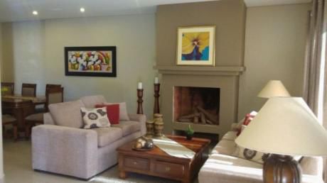 Vendo Residencia. Villa Aurelia