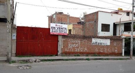 Oportunidad! Venta De 3 Stands Comerciales, Dean Valdivia.