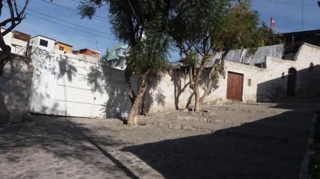 Venta De Terreno - Yanahuara 1101.35 M2