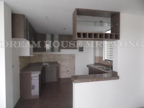Venta De Amplio Departamento 3er Piso En Santiago De Surco