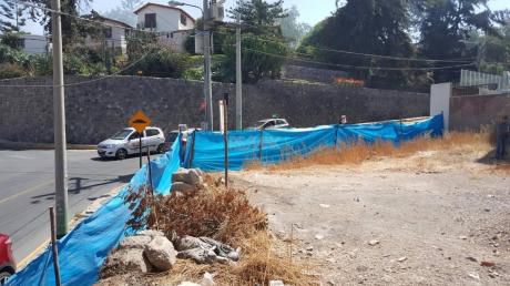 Oportunidad! Se Vende Terreno En Esquina, Buena Ubicación Cerca A Real Plaza.
