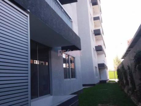 Alquilo Departamento De Estreno En Condominio Jlbyr - Ascensor Y Cochera