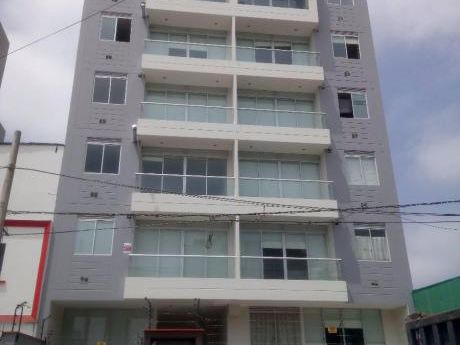 Departamento Flat De Estreno, No Paga Alcabala! En Cuarto Piso.