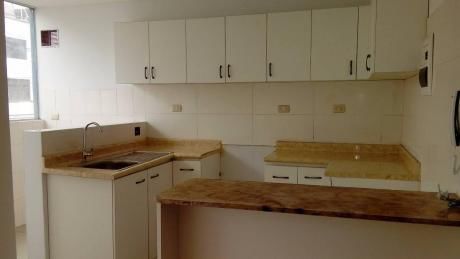 Exclusivo Flat En Edificio Residencial Ubicados Céntrica Zona De Pueblo Libre