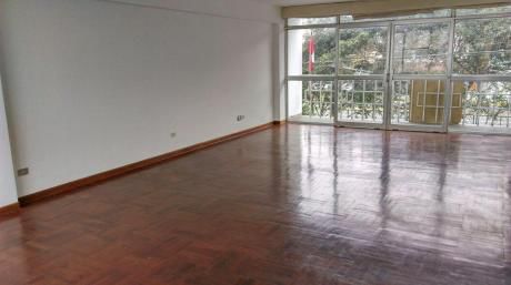 Amplio Departamento En Miraflores