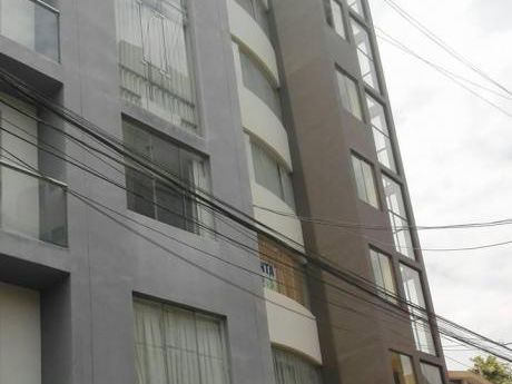 Alquilo Dpto. En Cayma A Una Cuadra De La Av Ejercito Y De Av Cayma De 190 M2