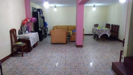 Id - 56026 Se Vende Hermosa Casa Muy Bien Ubicada En San Juan De Lurigancho!