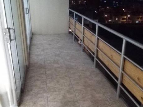 Alquilo Departamento 5to Piso Con Ascensor Y Cochera