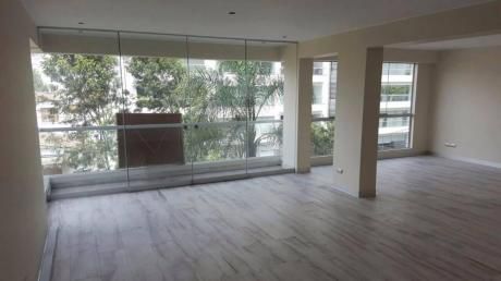 Vendo Fino Departamento Flat Estreno 221 M2 Zona Golf De San Isidro