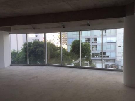 Inmejorable Precio!oficina + 4 Cocheras + 2 Depósitos!exclusivo!