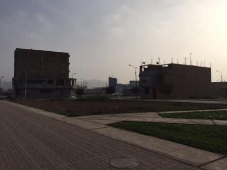 Terreno Cerca A Mercado Huamantanga - Puente Piedra